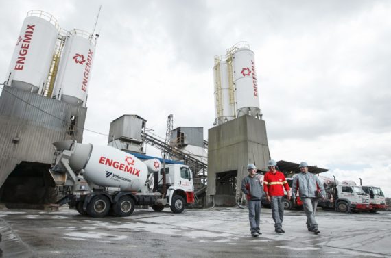 Caminhão da Engemix